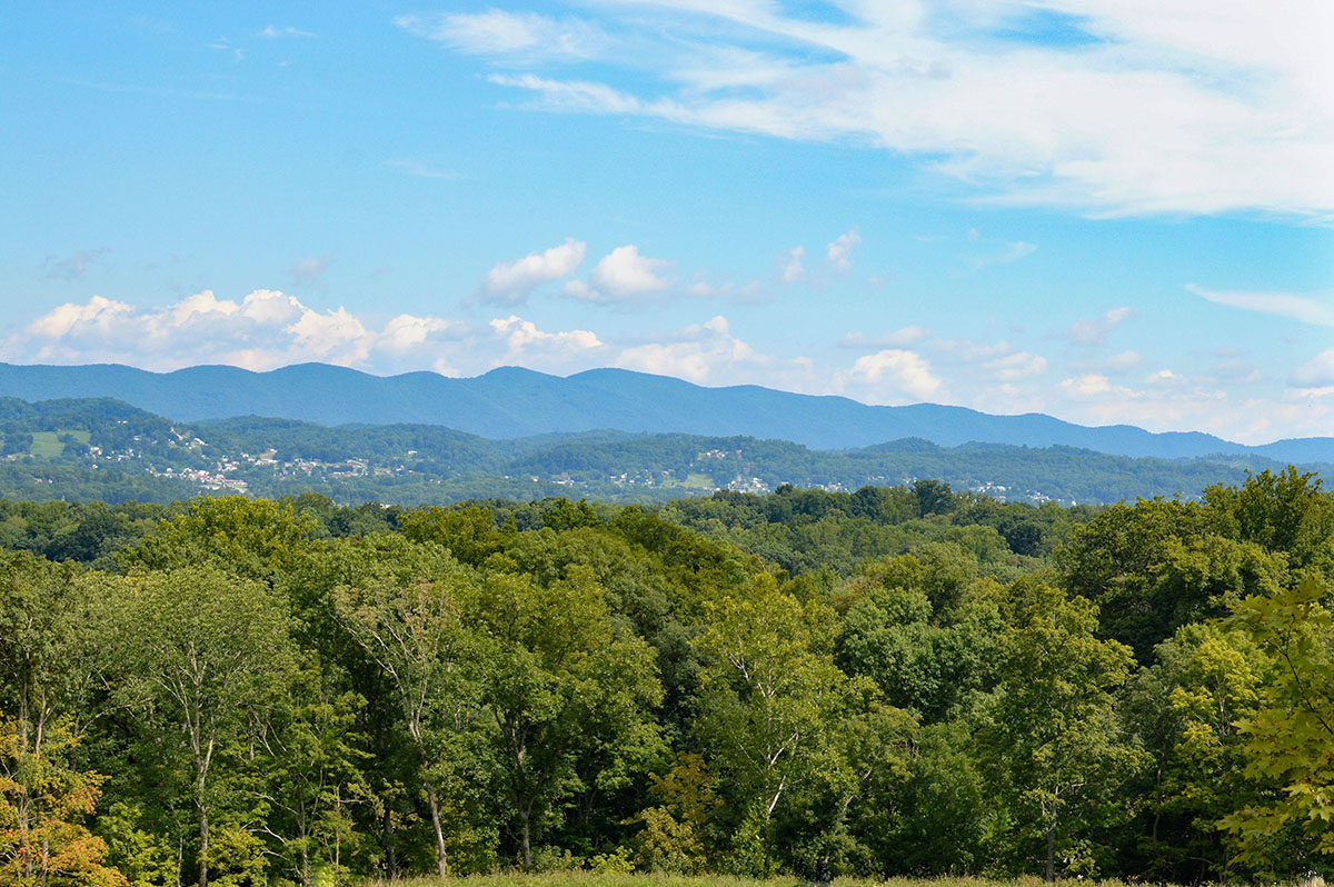 The Summit at Preston Park offers gorgeous views of Kingsport, Tennessee